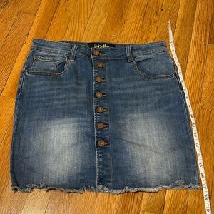Women’s Jean skirt